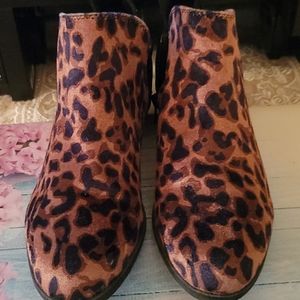 Leopard botties